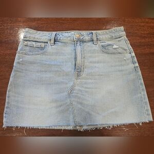 NWOT- DAZE- Denim Skirt- Sz 29